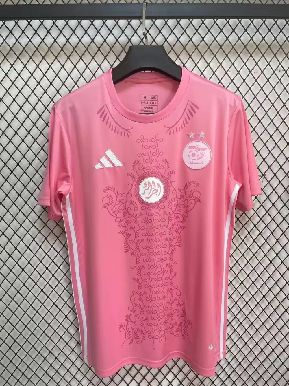 Maillot 24/25 Algérie Spécial Rose - L'Univers du Maillot