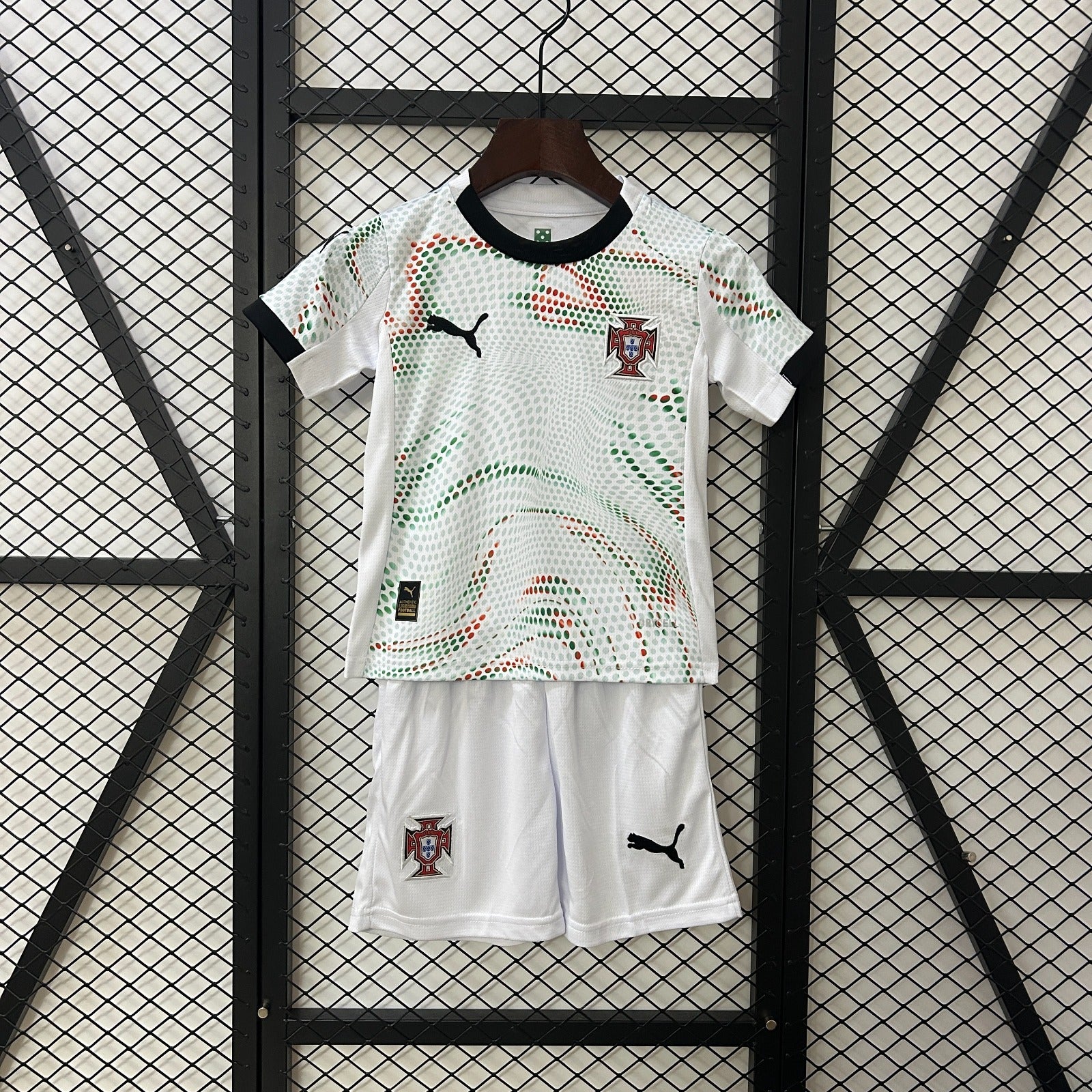 25/26 Ensemble Enfant Portugal - L'Univers du Maillot