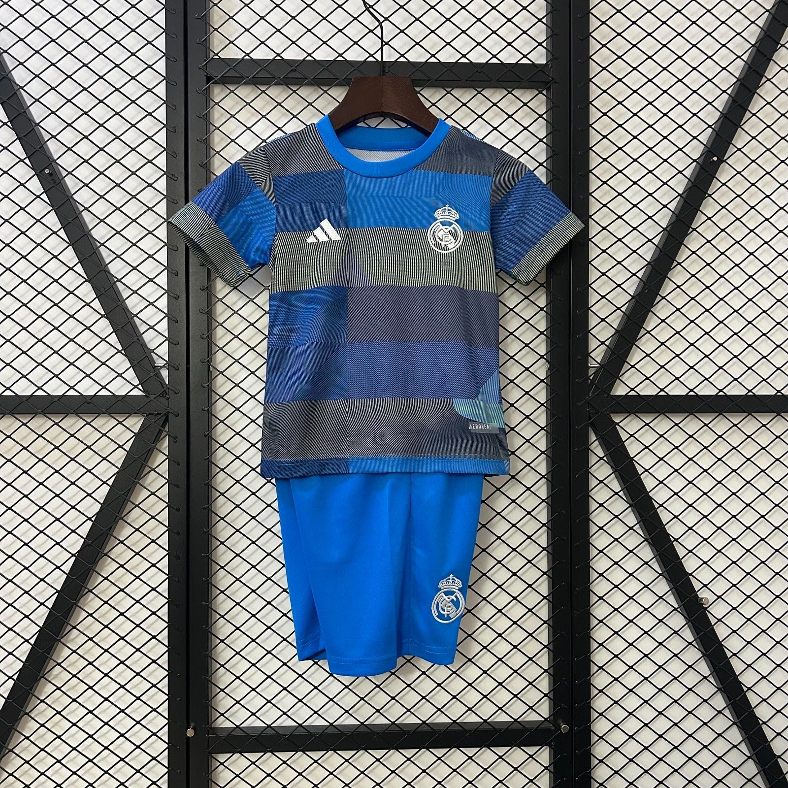 25/26 Ensemble Enfant Real Madrid - L'Univers du Maillot