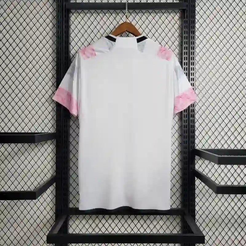 Maillot 23/24 Juventus - L'Univers du Maillot
