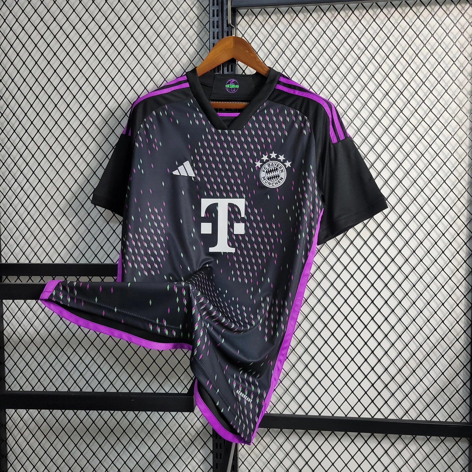 Maillot 23/24 Bayern Munich Extérieur