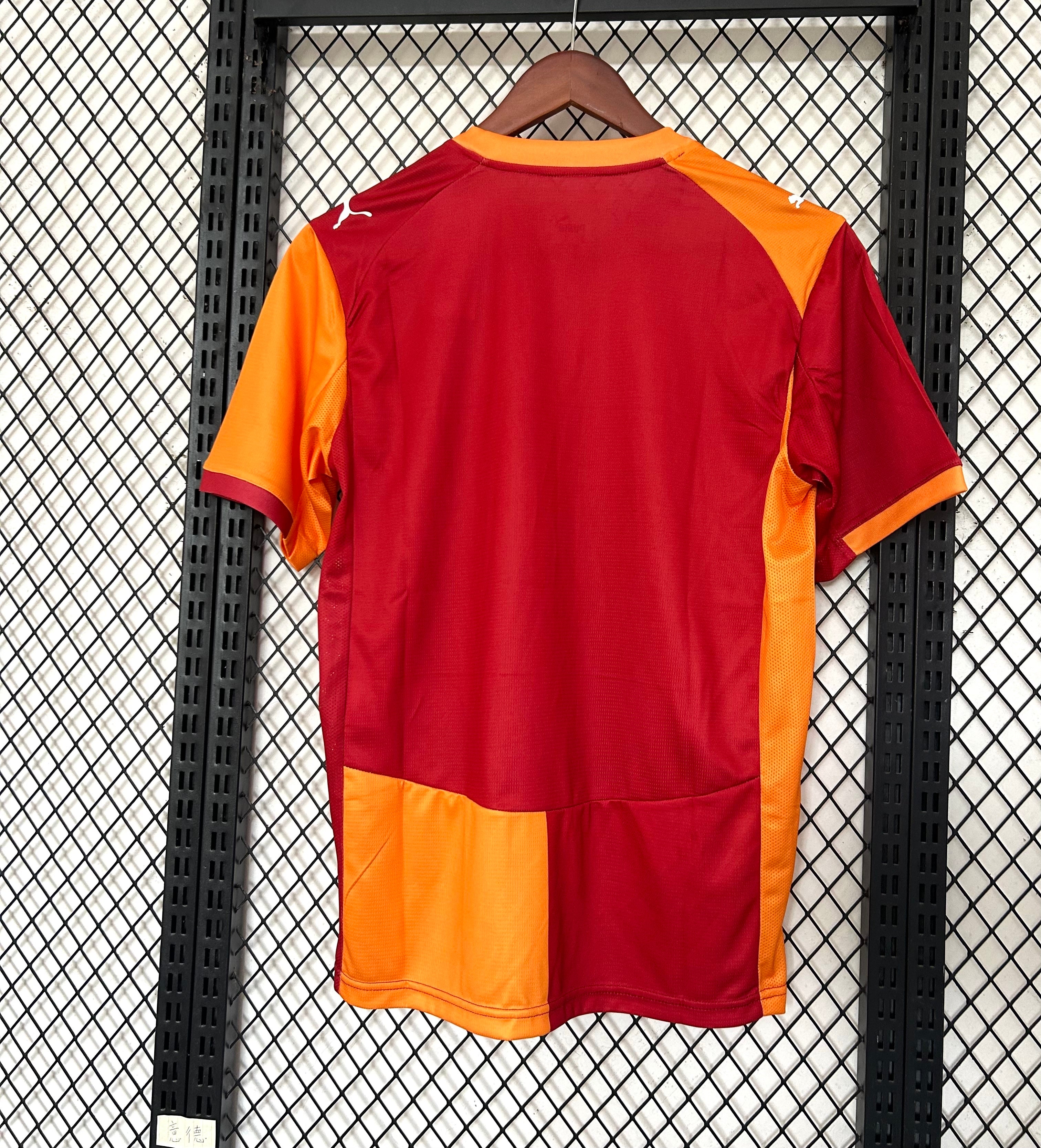 Maillot 25/26 Galatasaray Domicile