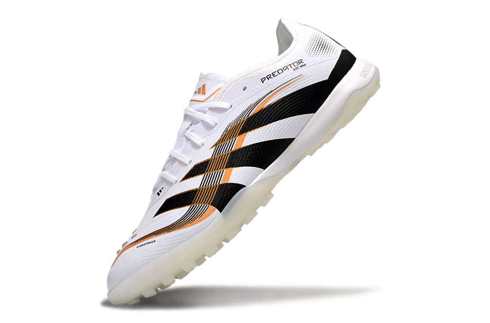 Crampons Predator 25 Elite TF Boots - L'Univers du Maillot