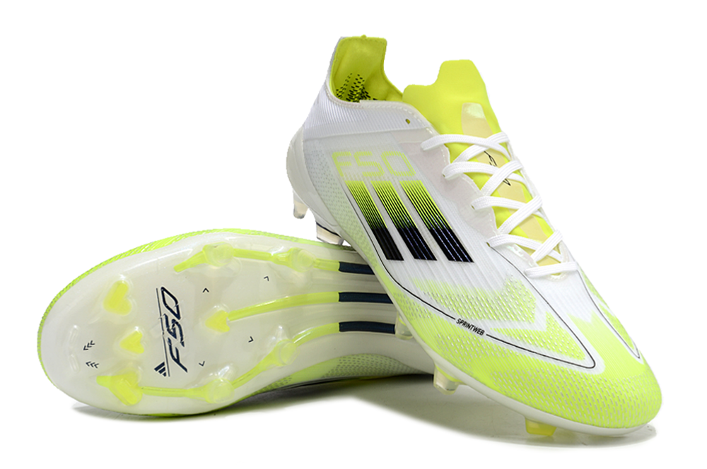 Crampons F50 FG - L'Univers du Maillot