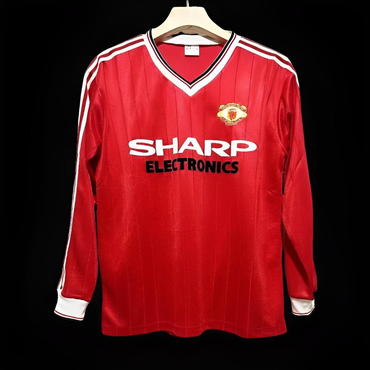 Manchester United maillot Domicile Rétro Manches Longues 1982 1983 - L'Univers du Maillot
