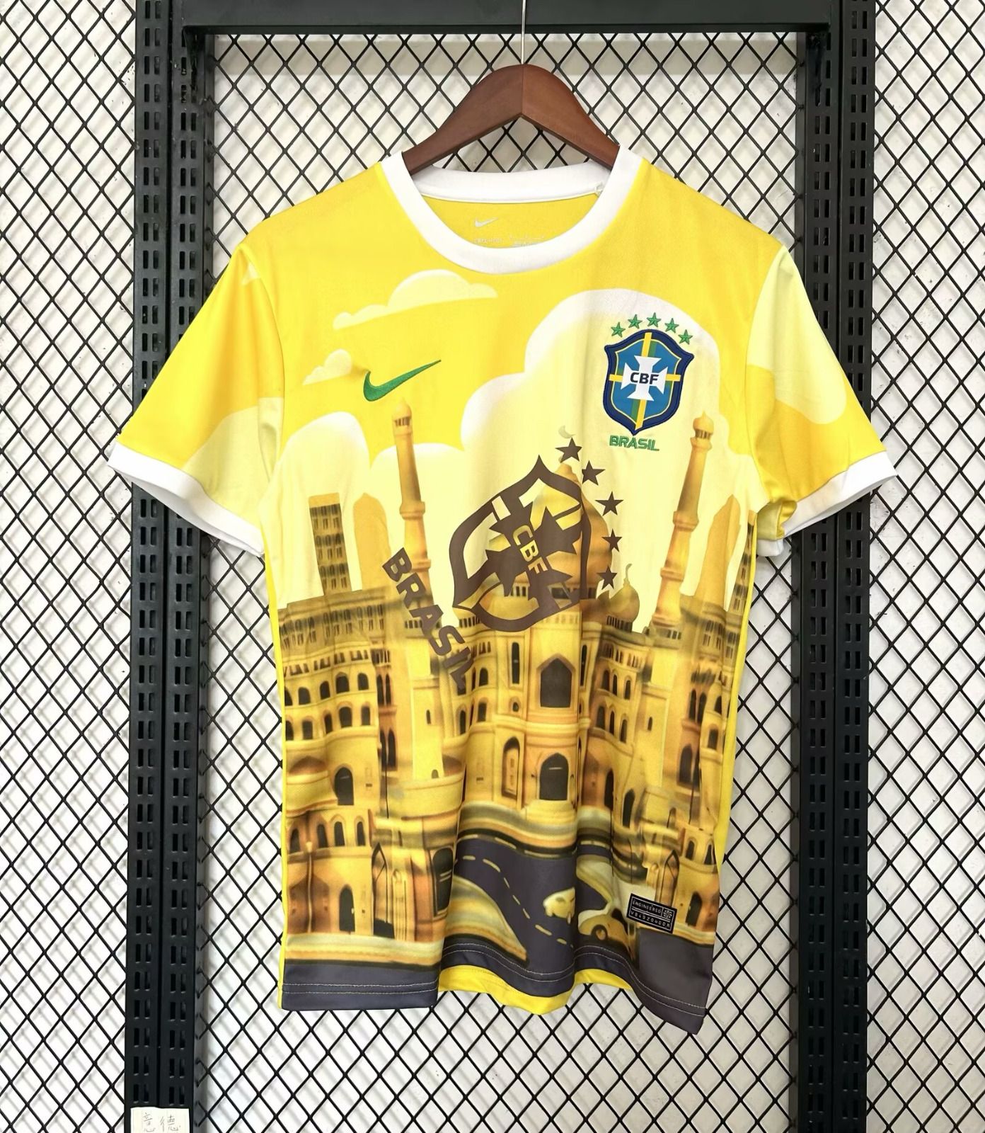 Maillot - L'Univers du Maillot