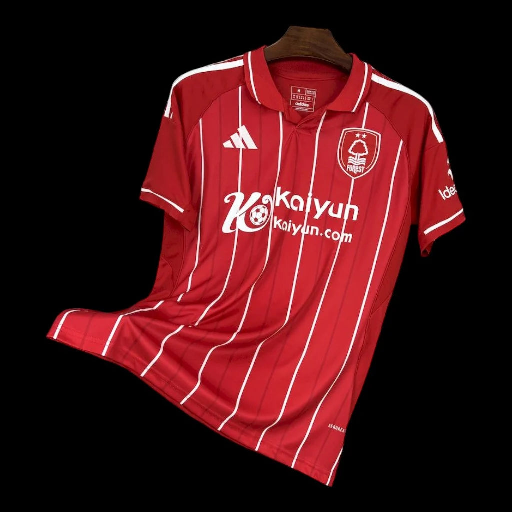 Maillot 25/26 Nottingham Forest Domicile